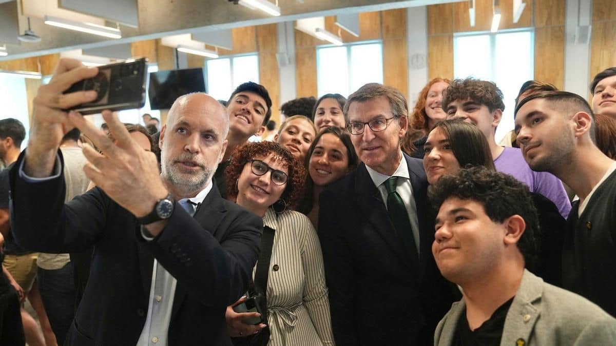Cuando Feijóo defendía en Argentina en 2022 la ‘ley de nietos’ que ahora considera un ‘pucherazo electoral’