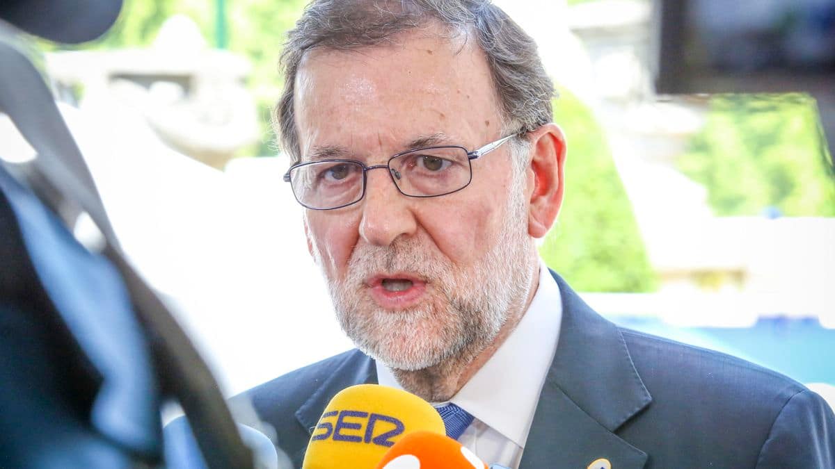 Rajoy rechaza pedir disculpas tras su columna racista: "Ya saben cómo soy y lo que pienso"