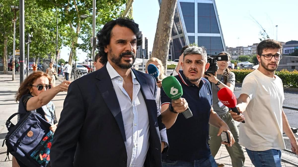La Fiscalía y la UCO reclaman al juez que investiga a la pareja de Ayuso que permita el análisis de su información tributaria