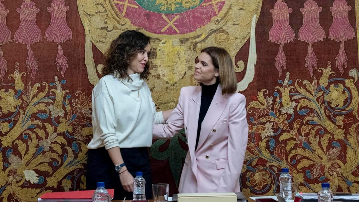 El juez propone juzgar a la alcaldesa de Alcalá por la filtración de informes policiales para "salvar a la jefa" Ayuso