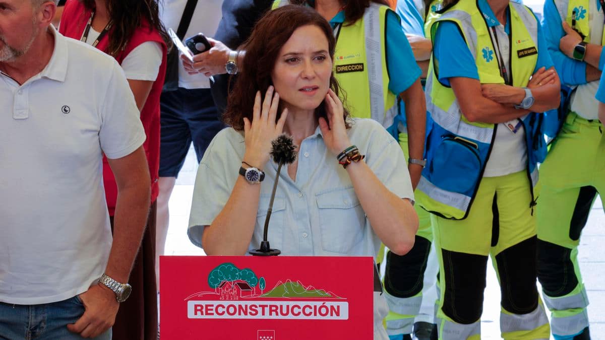 La Complutense rechaza publicar el expediente académico de Ayuso pese a reconocer que hay un “interés general”